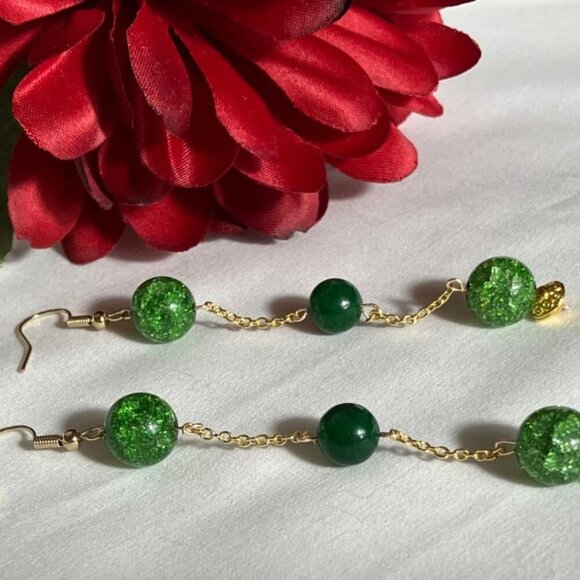 Handcrafted Beaded Semi-Precious Stone and Glass "Soul" Earrings in Emerald - Picture 1 of 8